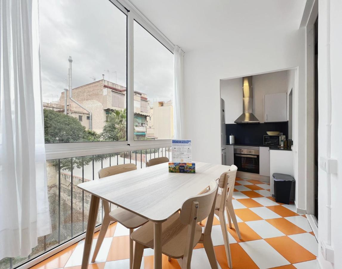 Stay U-Nique Apartments Vila De Gracia Barcelona Bagian luar foto