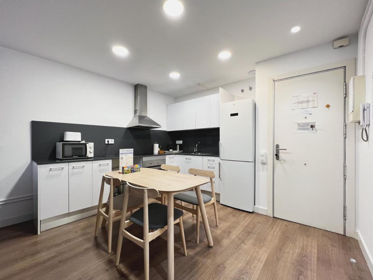 Stay U-Nique Apartments Vila De Gracia Barcelona Bagian luar foto