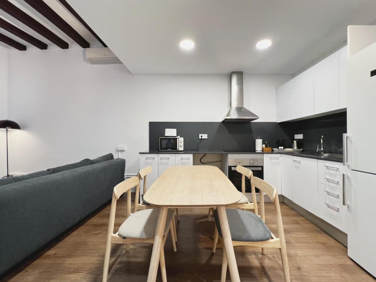 Stay U-Nique Apartments Vila De Gracia Barcelona Bagian luar foto