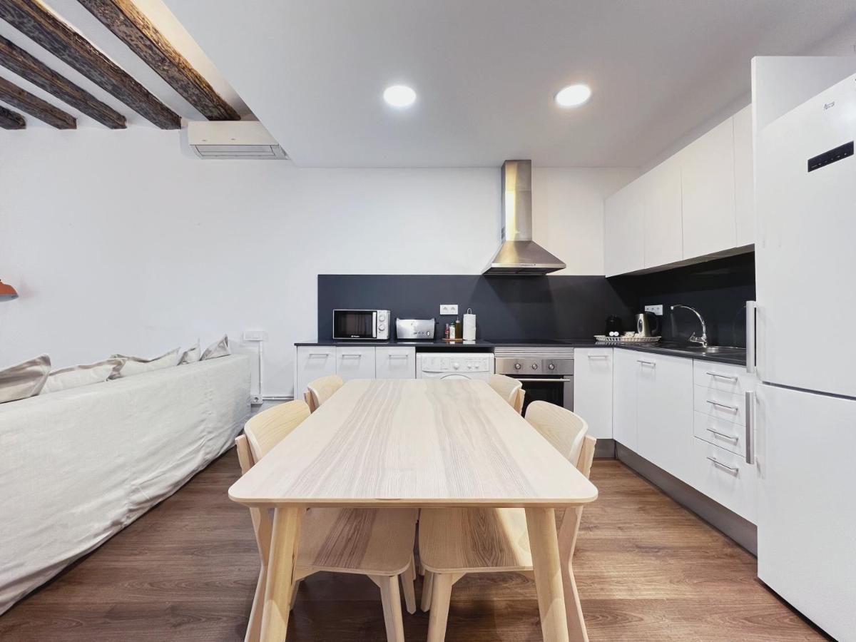 Stay U-Nique Apartments Vila De Gracia Barcelona Bagian luar foto